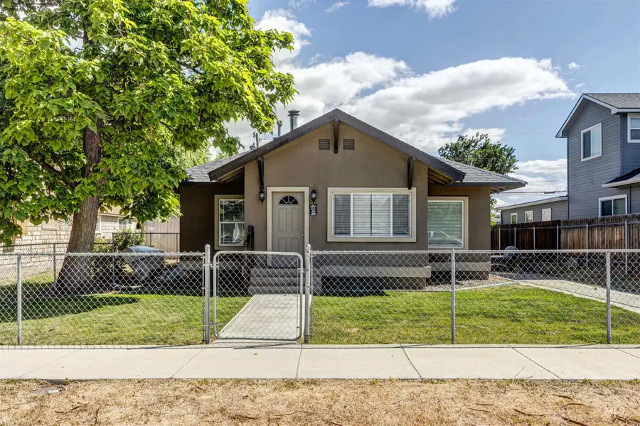 707 E Denver, Caldwell, ID 83605 - #3