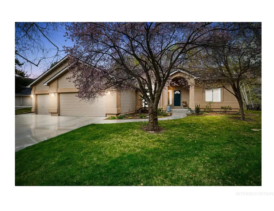 2063 N Trailview Pl, Boise, ID 83702 - #3