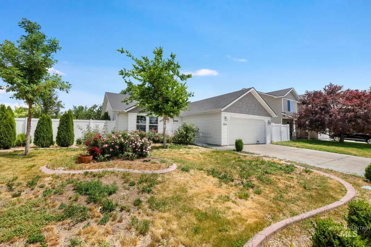 1604 N Cottonwood St, Jerome, ID 83338 - #1
