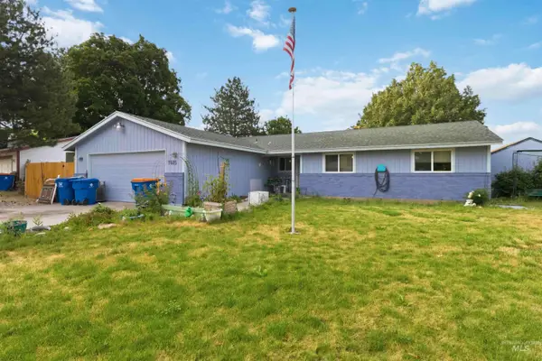 7685 W Mojave Dr, Boise, ID 83709