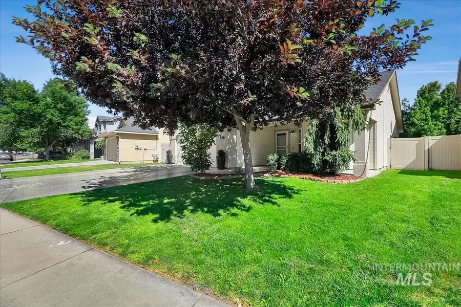 836 W Ashby Dr, Meridian, ID 83642 - #3