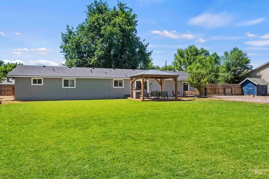 1122 E Iowa, Nampa, ID 83686 - #2
