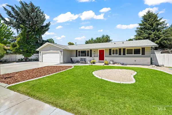 3033 N Constantine St, Boise, ID 83704