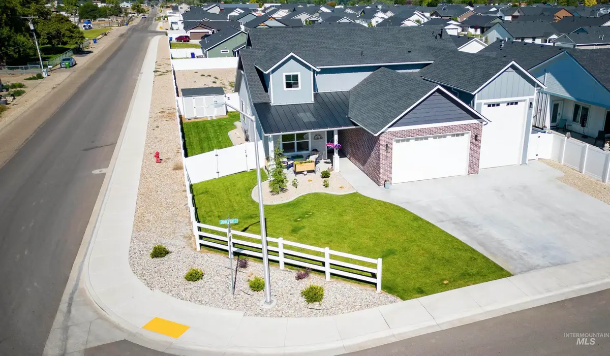 705 Sandy Point Street, Payette, ID 83661 - #1
