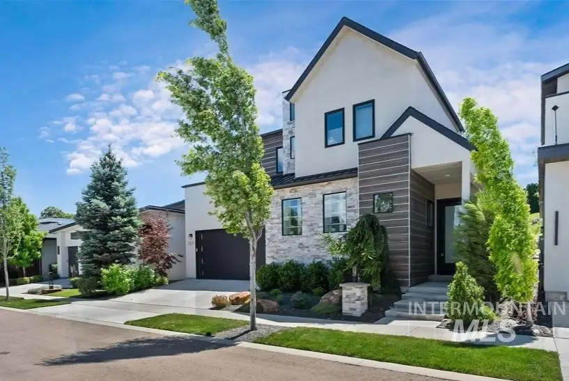 727 E Brooktrail Ln, Eagle, ID 83616 - #1