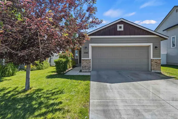 1046 S Red Sand Ave, Kuna, ID 83634