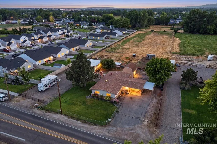 2717 E Victory Rd, Nampa, ID 83687 - #3