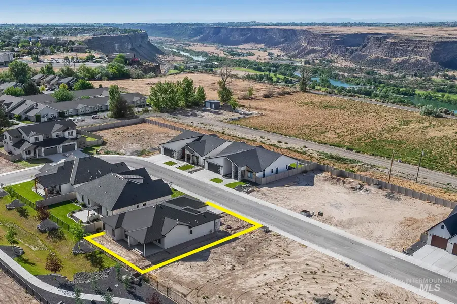 548 Canyon Falls Dr, Twin Falls, ID 83301 - #2