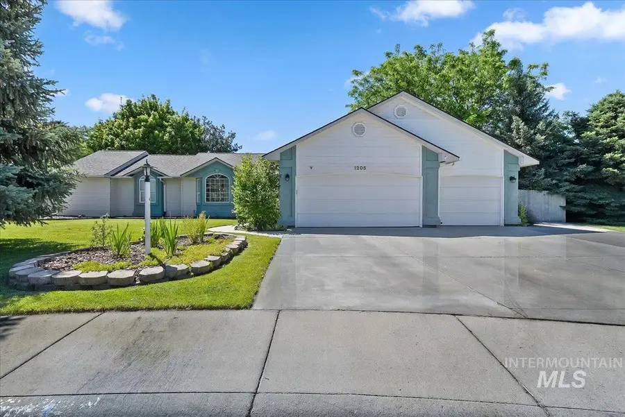 1205 Walnut Creek Ct, Nampa, ID 83686 - #2