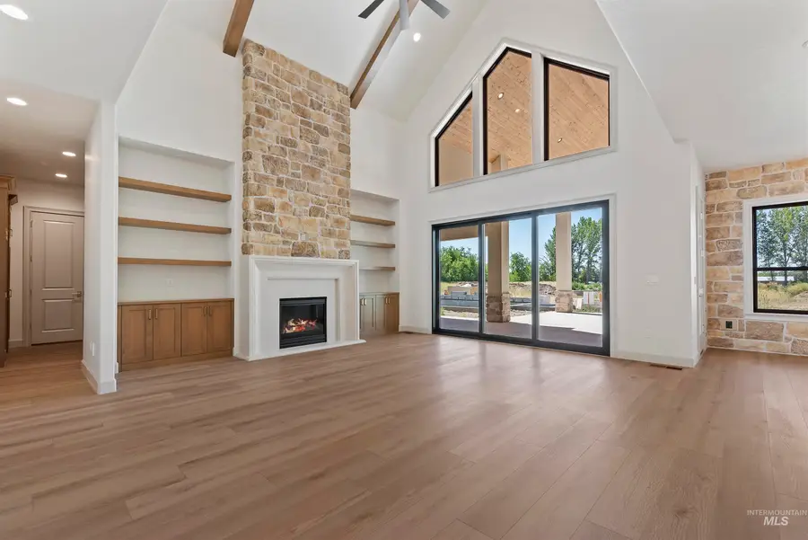 998 Delehaye, Eagle, ID 83616 - #2
