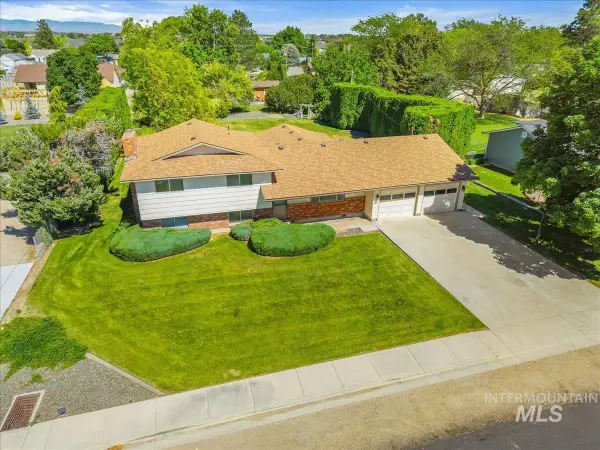 15610 Cantrice Ln, Caldwell, ID 83607