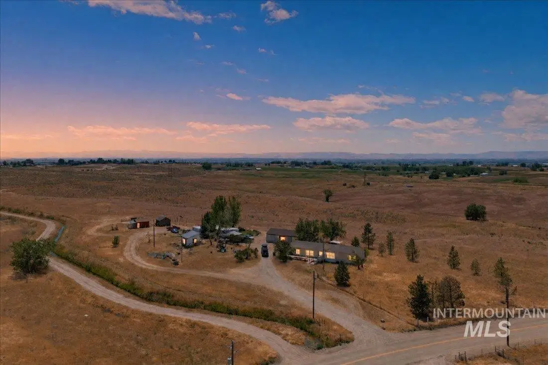 17903 Sand Hollow Rd, Caldwell, ID 83607 - #1