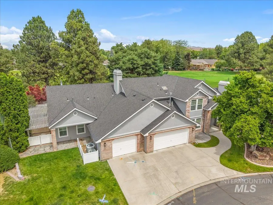 898 N Nicklaus Lane, Eagle, ID 83616 - #2