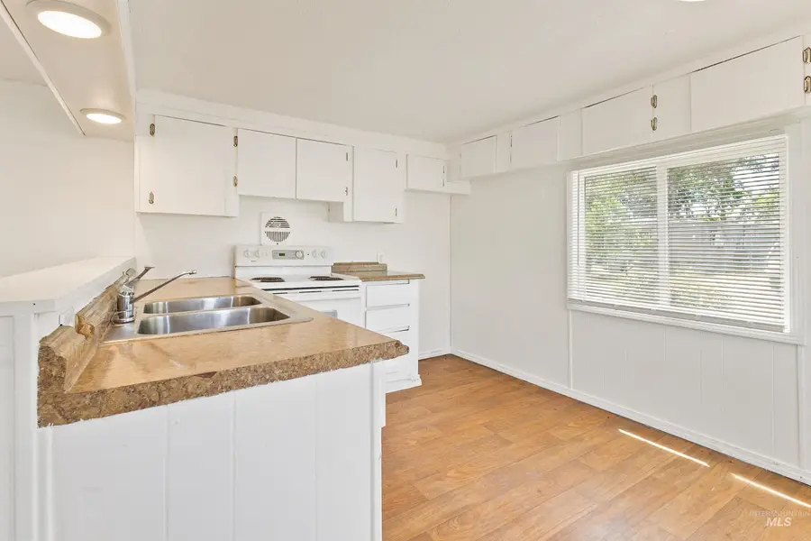 408 E 51st St #10, Garden City, ID 83714 - #2