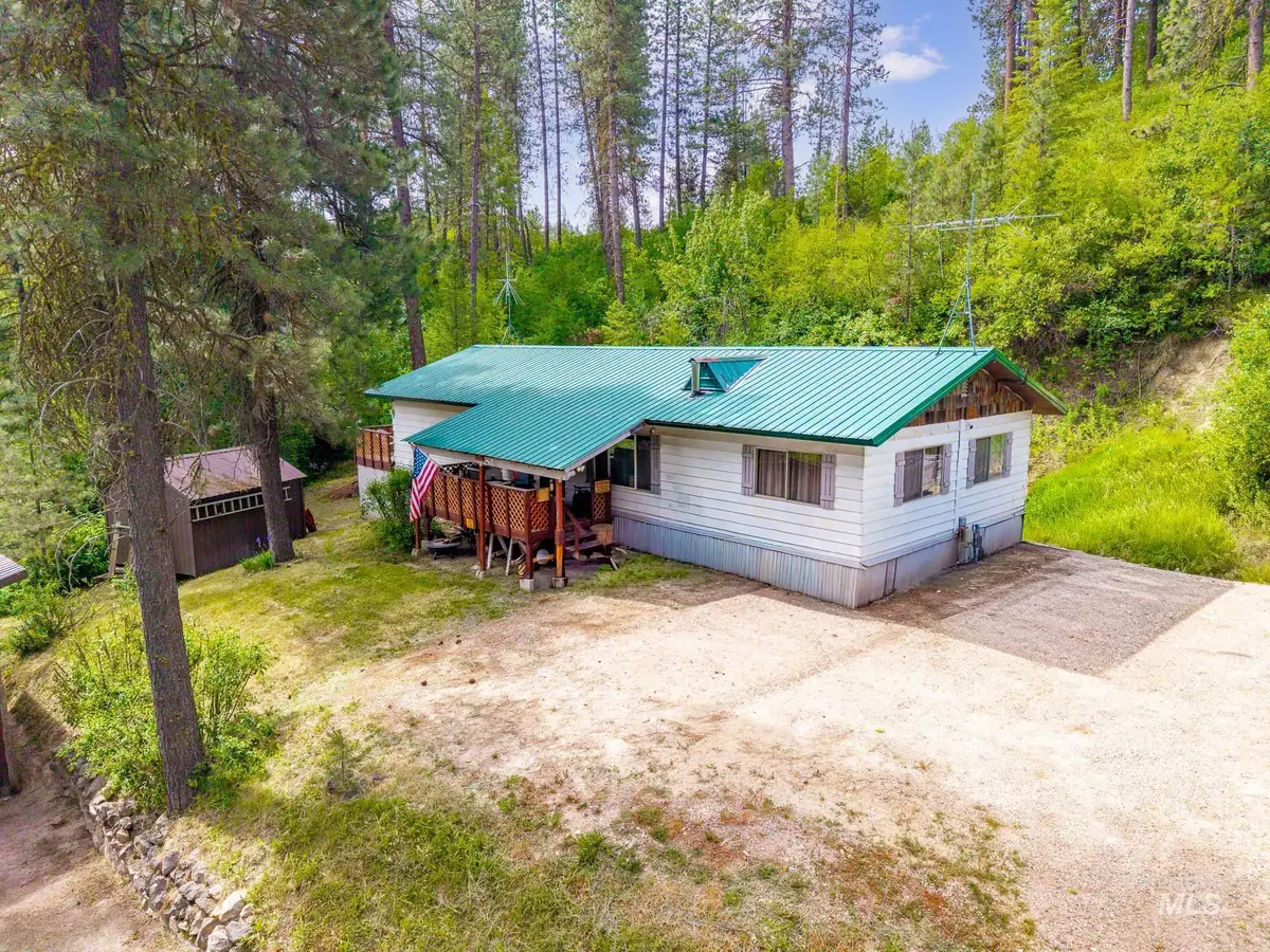 29 Beaver Creek Rd, Boise, ID 83716 - #1