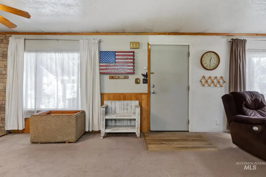 29 Beaver Creek Rd, Boise, ID 83716 - #3