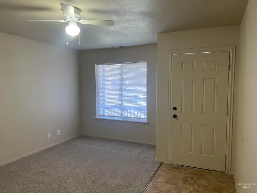 1175/1177 SE Freedom Circle, Mountain Home, ID 83647 - #2