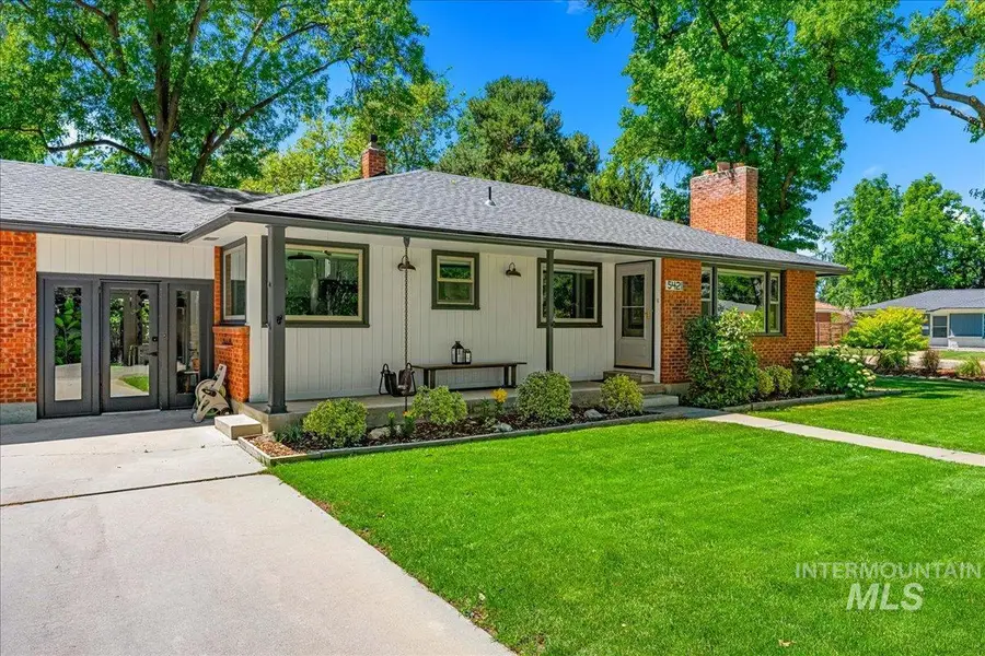 5421 W Plymouth St, Boise, ID 83706 - #2