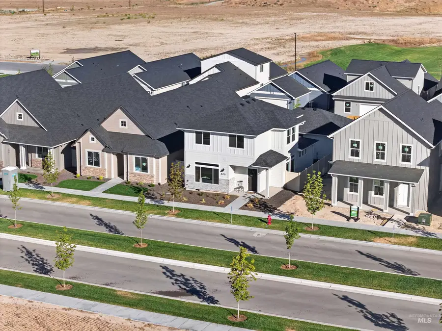 320 E Mayfield Springs Blvd, Boise, ID 83716 - #3