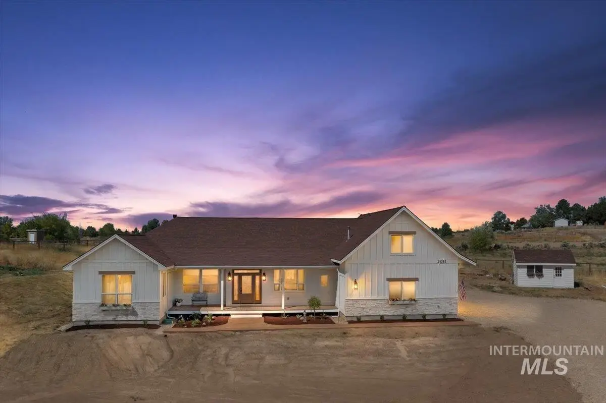26283 Eric Ln, Middleton, ID 83644 - #1