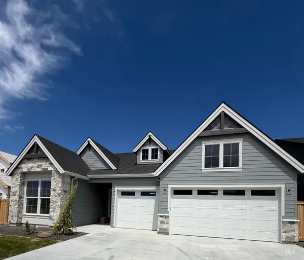 1036 E Snag St, Meridian, ID 83642