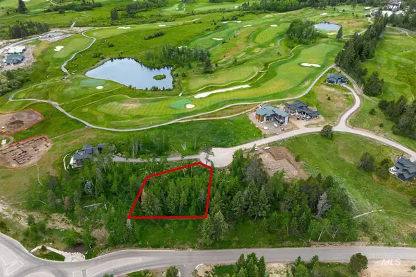 32 Aspen Glade Court, Donnelly, ID 83615