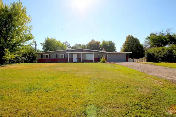 16067 S 10th Ave, Caldwell, ID 83607