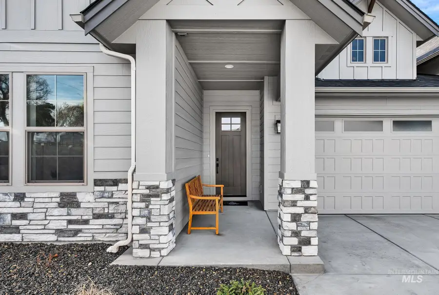 9675 W Snow Wolf Ln, Star, ID 83669 - #3