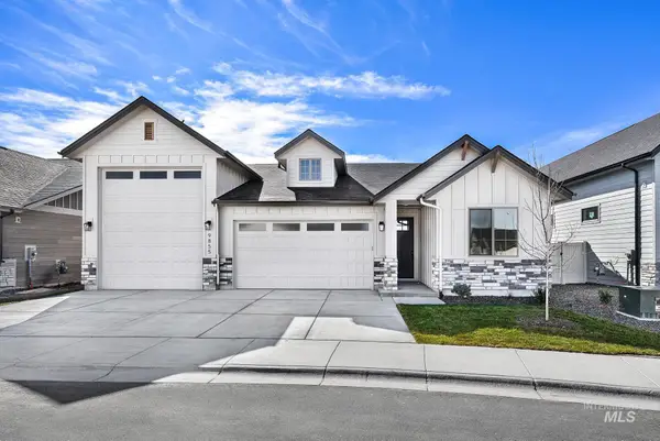 9855 W Snow Wolf Ln, Star, ID 83669