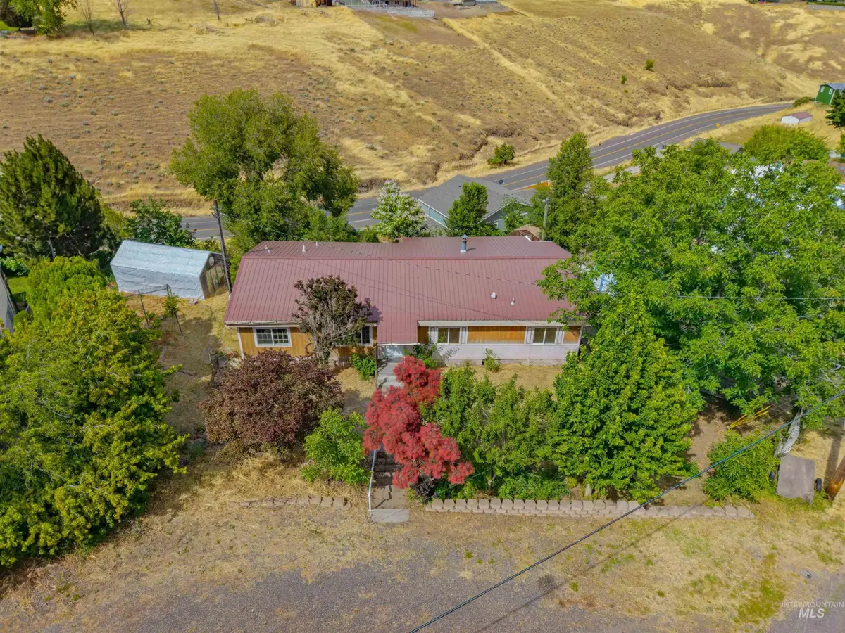 1752 Stafford Dr, Clarkston, WA 99403 - #1