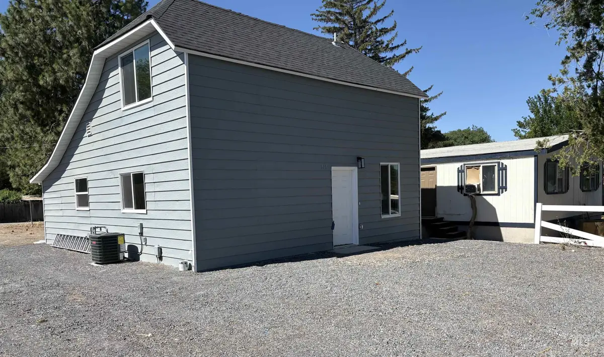 513 W Avenue B, Jerome, ID 83338 - #1