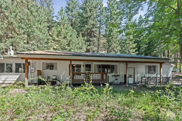 18 Hida Way, Lowman, ID 83637