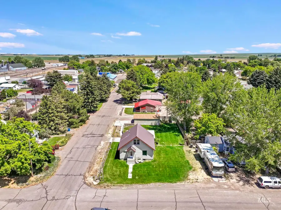 311 W 2nd St, Hansen, ID 83334 - #3