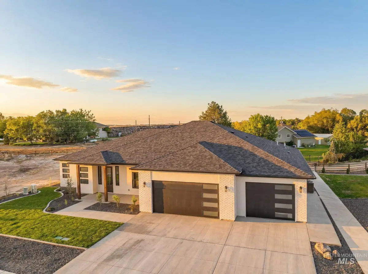 1561 Clear Creek Loop, Twin Falls, ID 83301 - #1