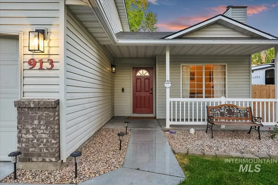 913 S Lily Court, Nampa, ID 83686 - #2