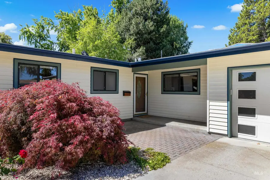 2717 N Alamo Rd, Boise, ID 83704 - #2