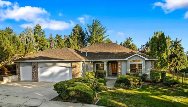 4415 W Quail Ridge Dr, Boise, ID 83703