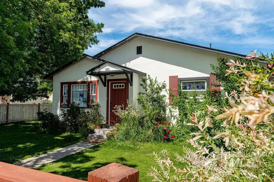 890 Valley Ave, Baker City, OR 97814 - #3