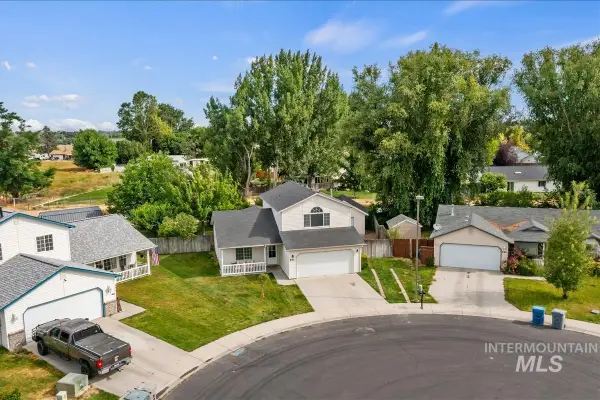 221 N Jefferson St, Nampa, ID 83651