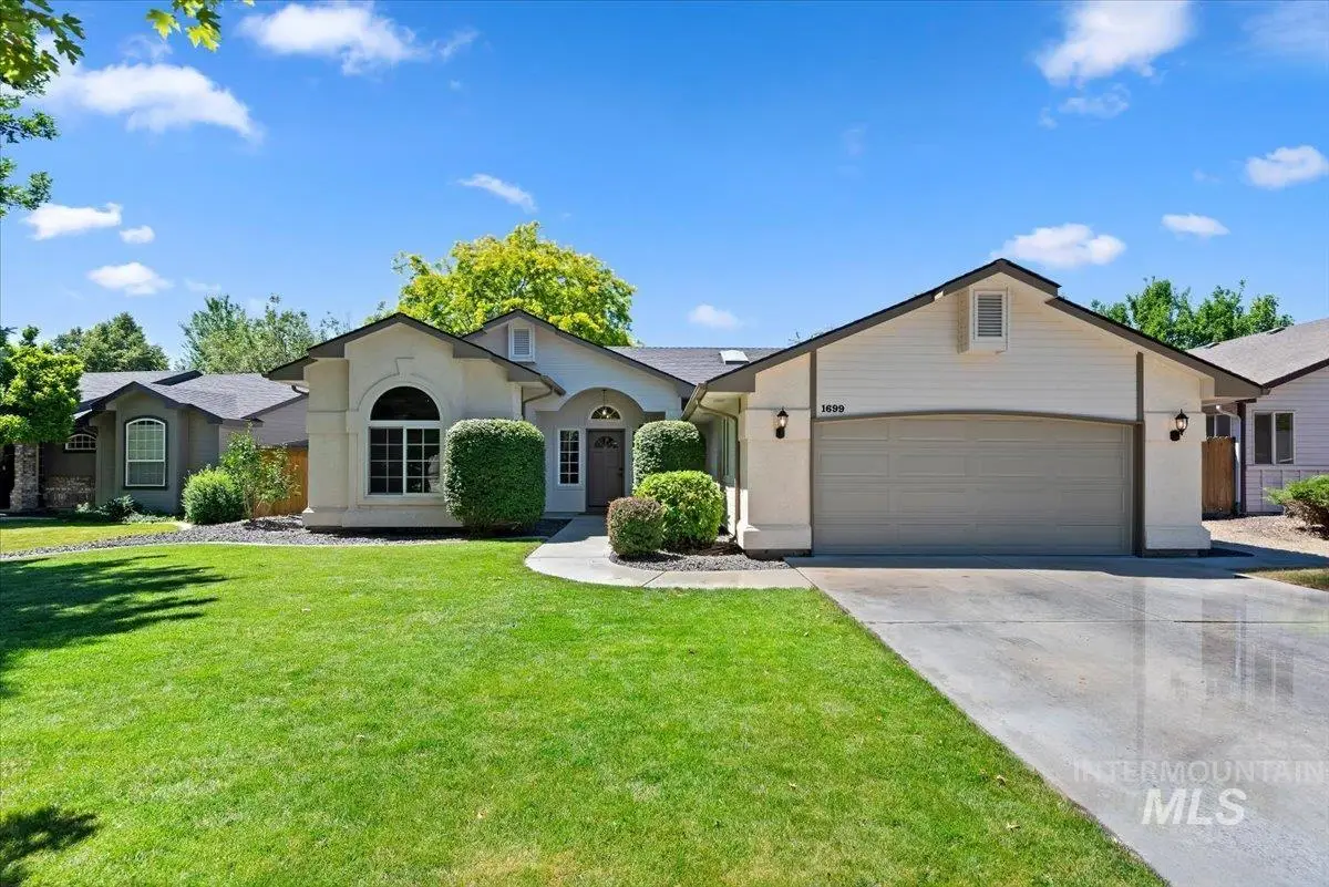 1699 E Laurelwood Dr, Eagle, ID 83616 - #1