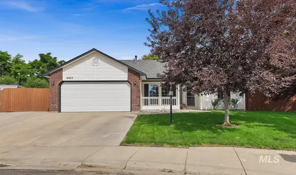 16915 N Waterford Way, Nampa, ID 83687