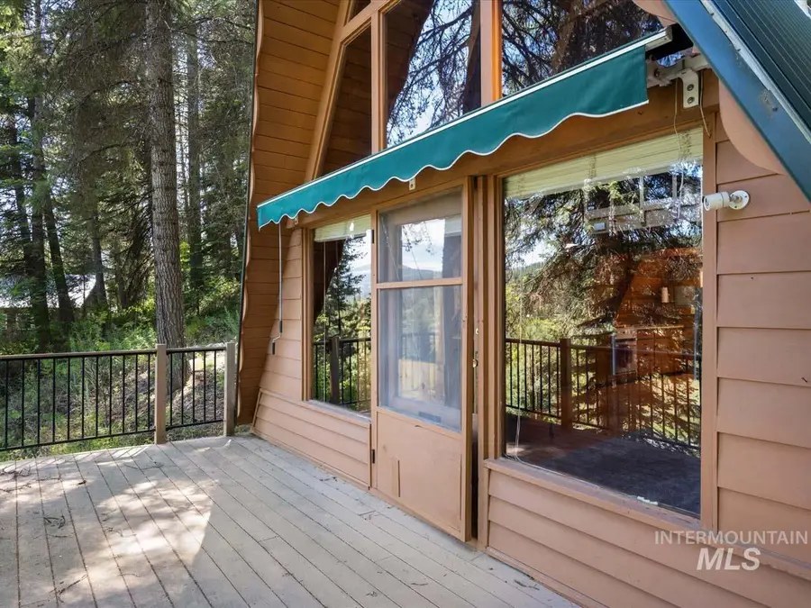 3 Lyons Lane, Smiths Ferry, ID 83611 - #3
