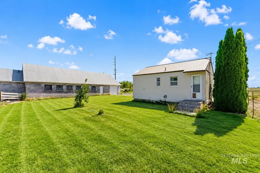 8427 Southside Blvd, Nampa, ID 83686 - #3