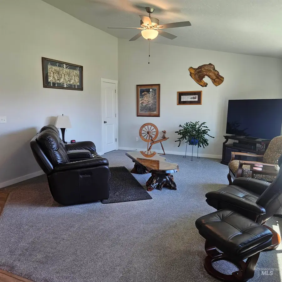 1741 Panama Ave, Emmett, ID 83617 - #2