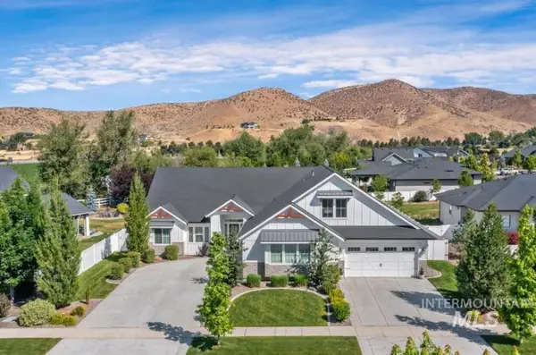 9622 W Sparks Lake Ct, Boise, ID 83714