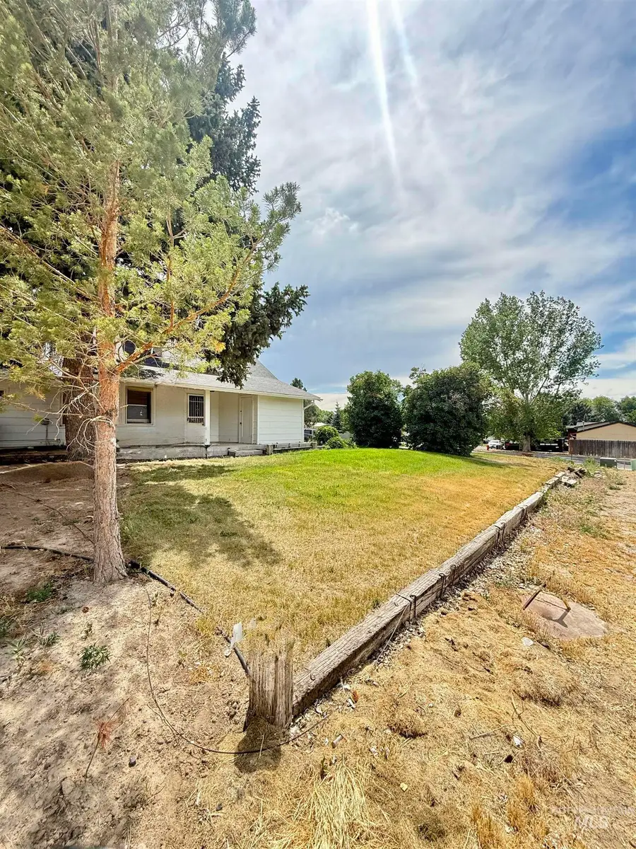 1018 S Eisenhower St, Jerome, ID 83338 - #2
