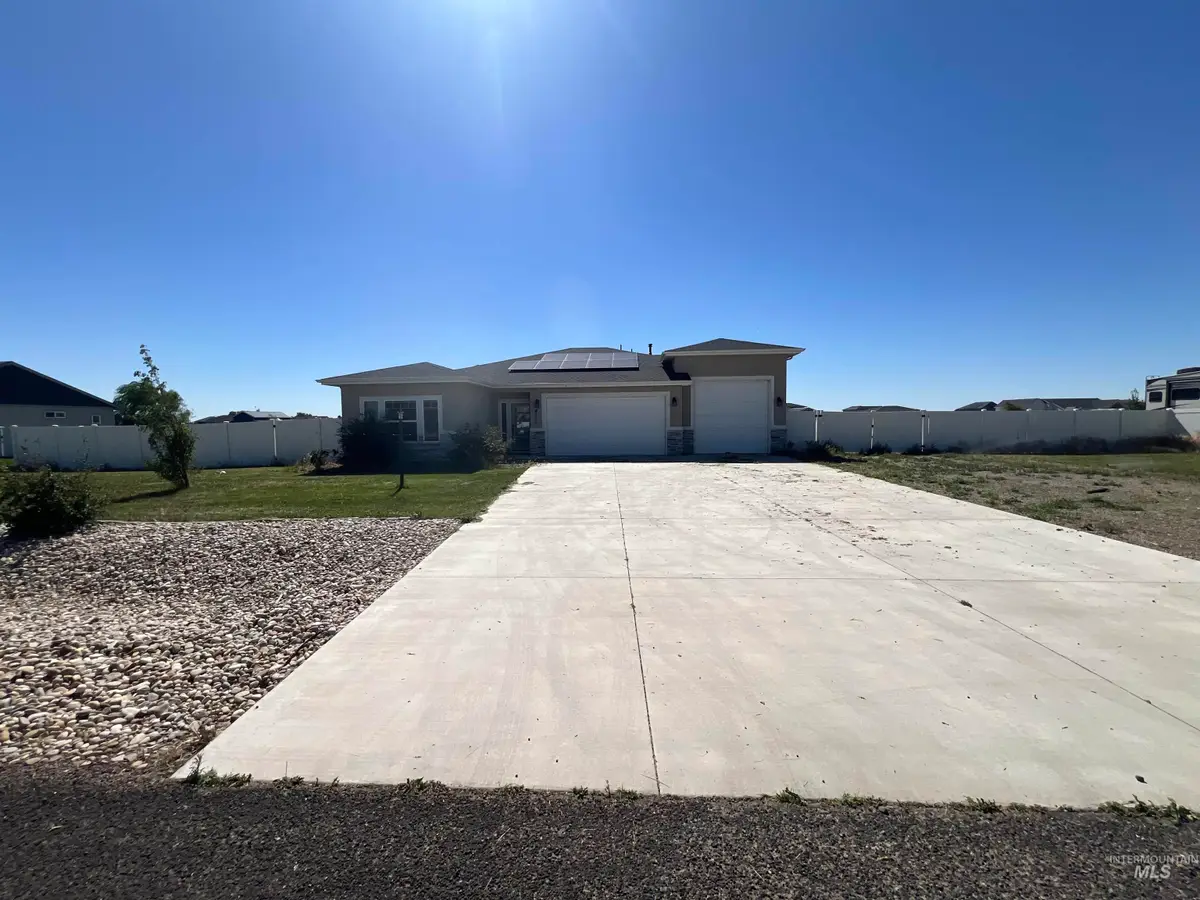 4535 Purple Sage Cir, Mountain Home, ID 83647 - #1