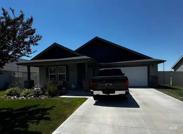 15171 N Fishing Creek Avenue, Nampa, ID 83651
