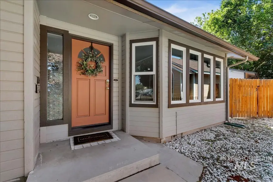 4776 N Pennfield Pl, Boise, ID 83713 - #3