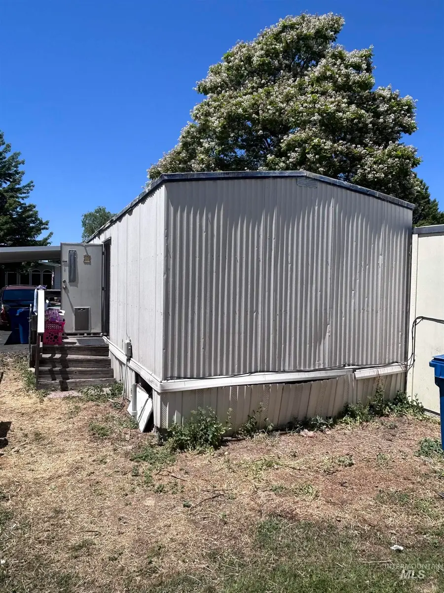 2992 S Charity Ave #31, Boise, ID 83705 - #3